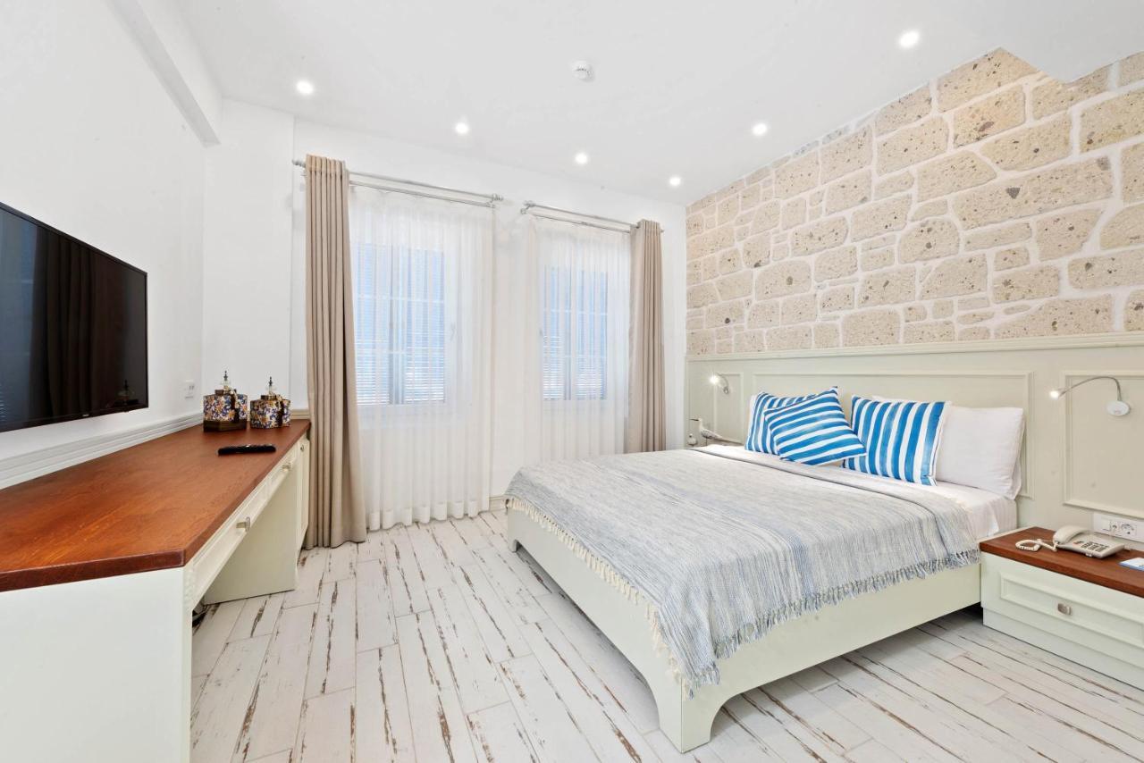 Rhodium Hotel Alacati Exterior photo